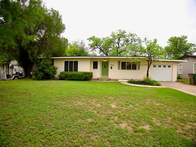 2833 W Beauregard Ave