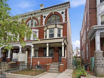 5018 Walnut St