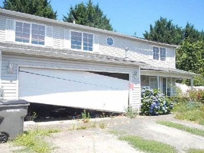 14814 NE 75th Circle