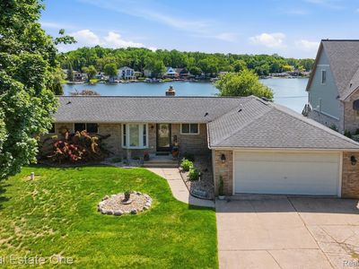 8080 Pine Ranch Dr