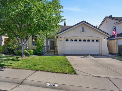 2211 Vail Ct