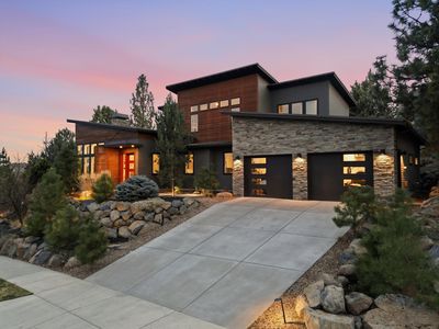3429 NW Bryce Canyon Ln