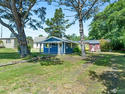 886 & 884 Cranberry Road