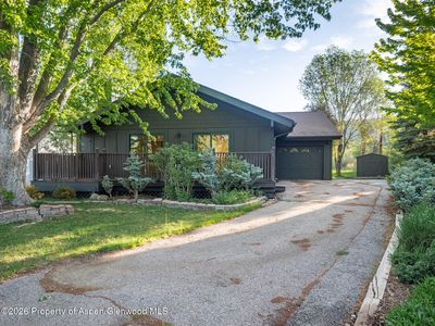473 Stagecoach Ln