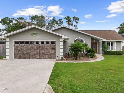 Property at 2004 Windjammer Dr, Lynn Haven, FL