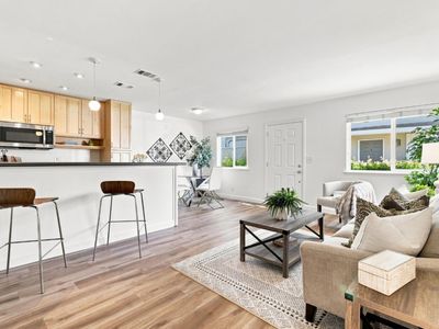 2320 Samaritan Pl APT 3