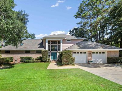 110 Schooley Cir