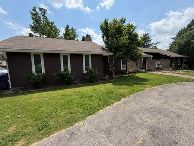 11709 W Harmony Ln