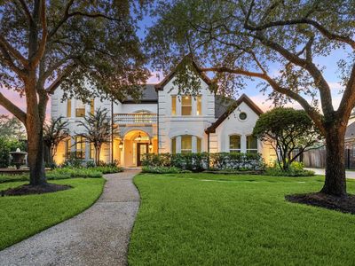 5682 Grand Floral Blvd
