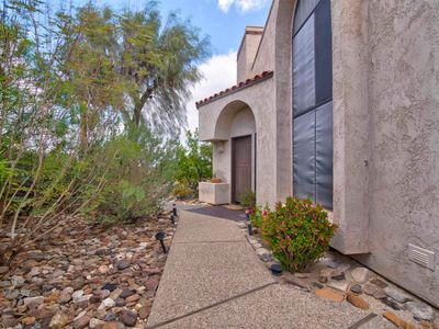 4653 Desert Vista Dr