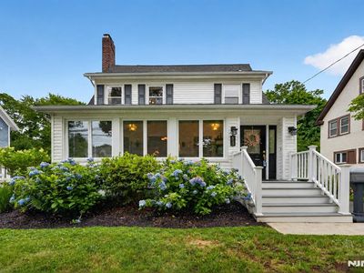 453 Maple Ave