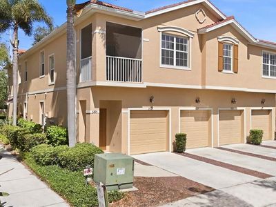 3825 Parkridge Cir #1-202