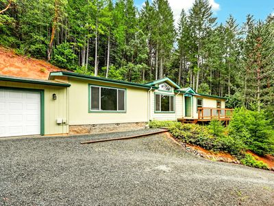 5445 Thompson Creek Rd