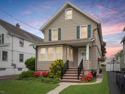 419 Oak St #2