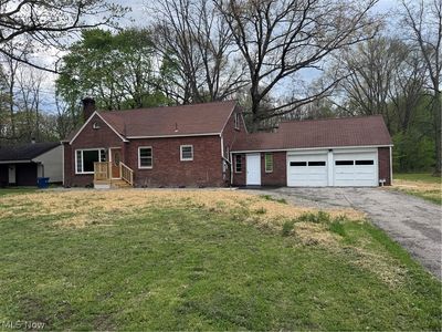 Property at 1618 W Park Ave, Niles, OH