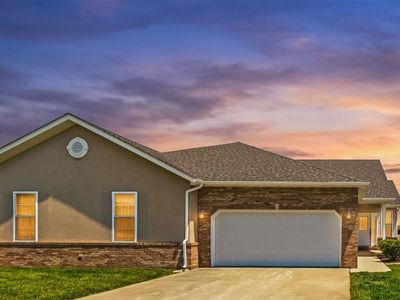 85 Chase Way