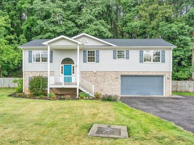 120 Upland Dr