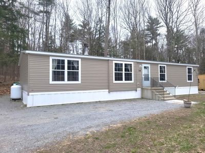 Property at 14 Peasley Road, Henniker, NH