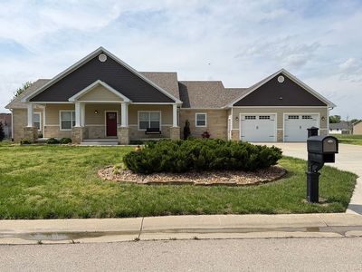 Property at 118 Vals Ln, Frontenac, KS