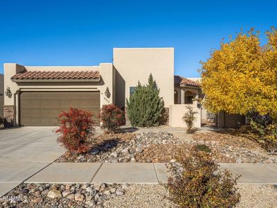 3717 Santa Minerva Ave