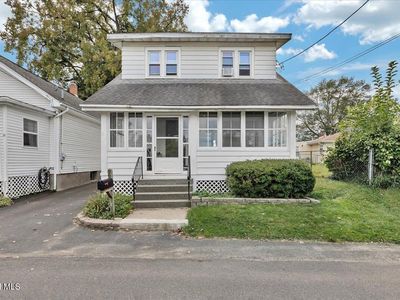 96 Hazelhurst Avenue