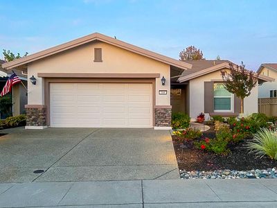 349 Lilac Ln
