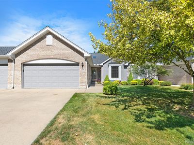 7348 Green Meadow Ln #9