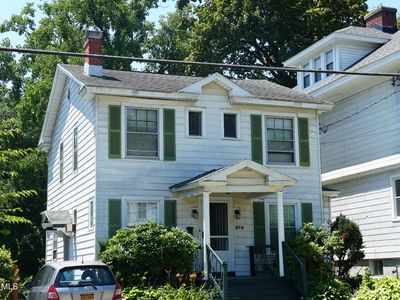 808 Lancaster Street