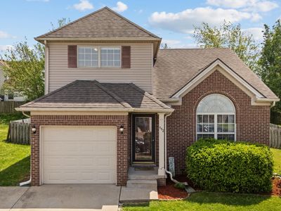 112 Irving Ln