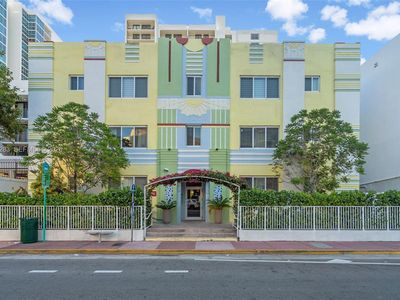 2615 Collins Ave APT 21