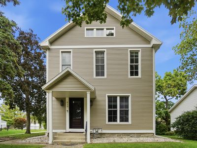 410 W Pearl St
