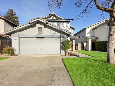 503 E Alluvial Ave UNIT 102