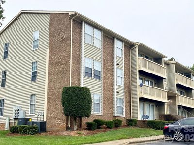Property at 1604 Arlyn Cir APT J, Charlotte, NC