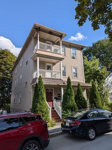 7 Albert St