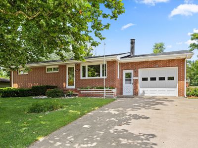 1033 Glen Ave
