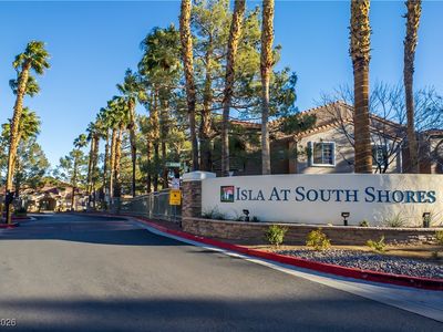 2111 Sealion Dr UNIT 105