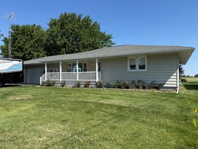 104 Circle Dr