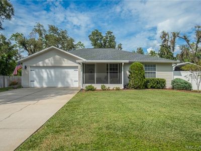 7739 E Pocono Dr