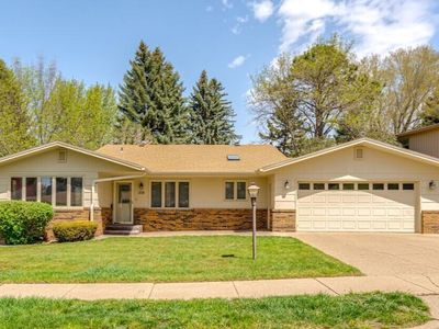208 Redstone Dr