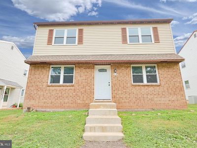 107 Hunter Way