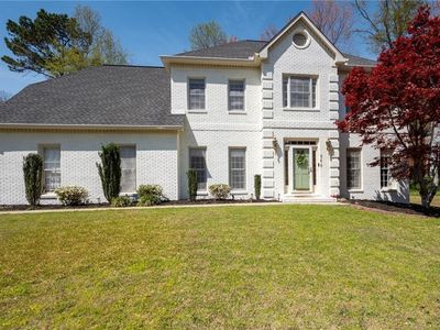 966 Laurel Springs Ln