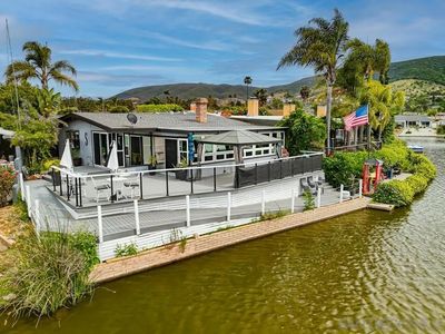 1476 La Habra Dr