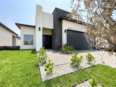 1611 Cordova Ln