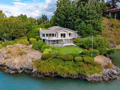 100 Samish Place