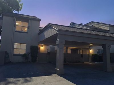 550 Windmeadows St #550