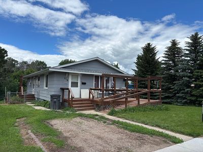 318 5th St SE