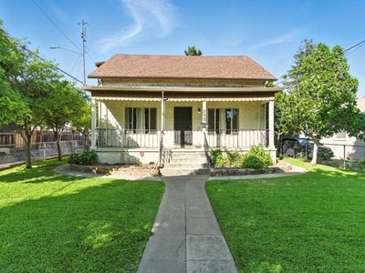 295 S 19th St