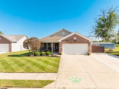 Property at 9804 Oak Hammock Dr, Yorktown, IN