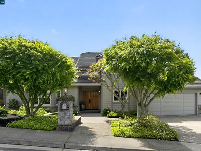 22 Williams Dr