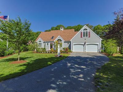 15 Camrose Ct